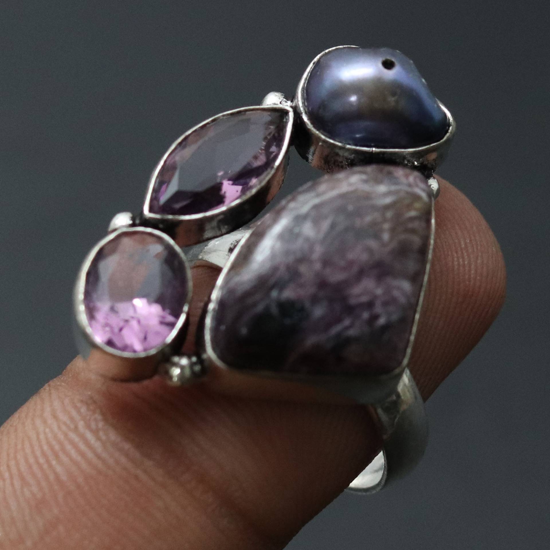 Charoit Amethyst Quarz Perlen Edelstein Ring Schmuck Mädchen Sterling Versilbert Geschenk Für Sie von MadonnaJewellery