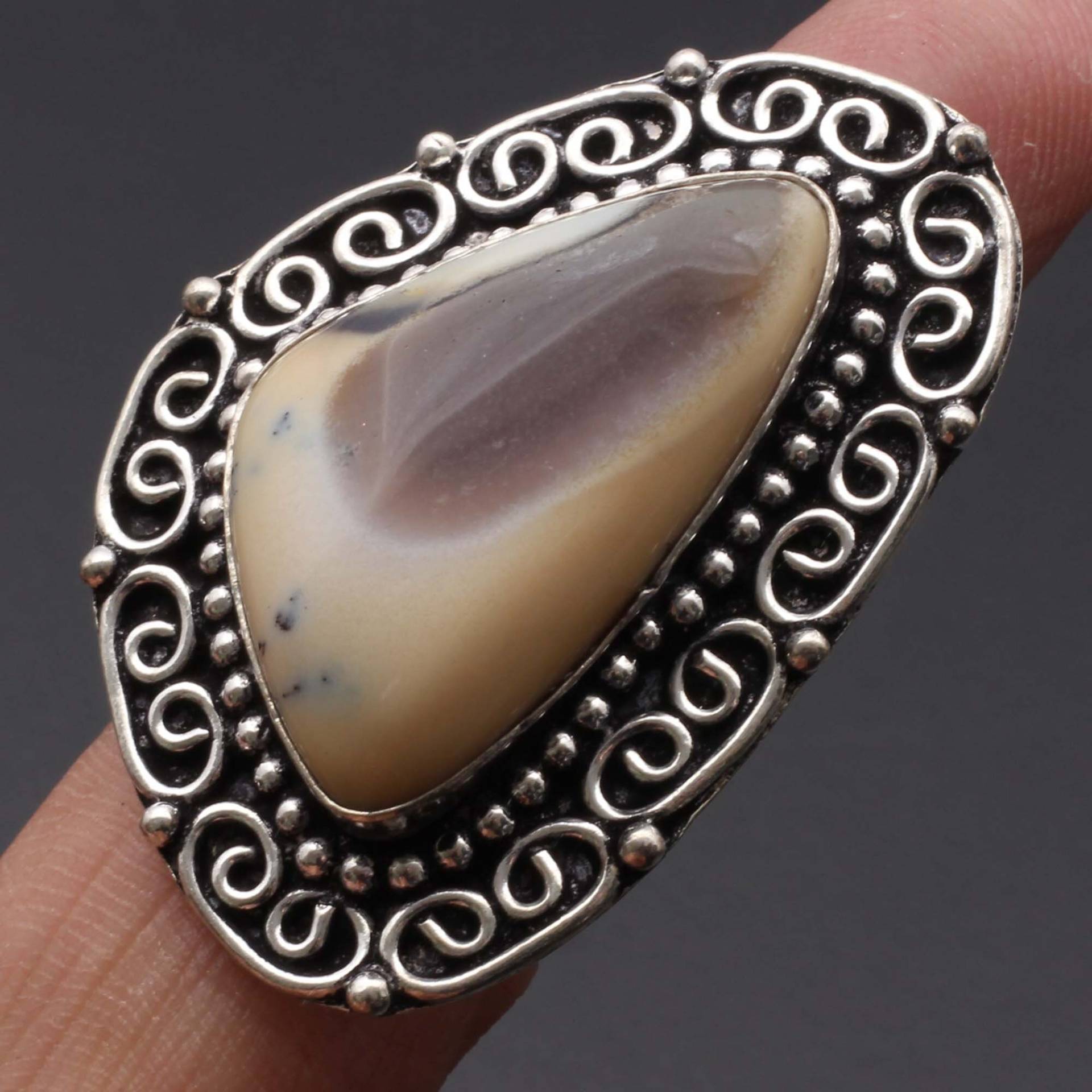 Dendrit Opal Ring Handgemacht Schmuck Geschenk Für Sie Sterling Versilbert Antik Stil Größe Us 8 Xy168 von MadonnaJewellery