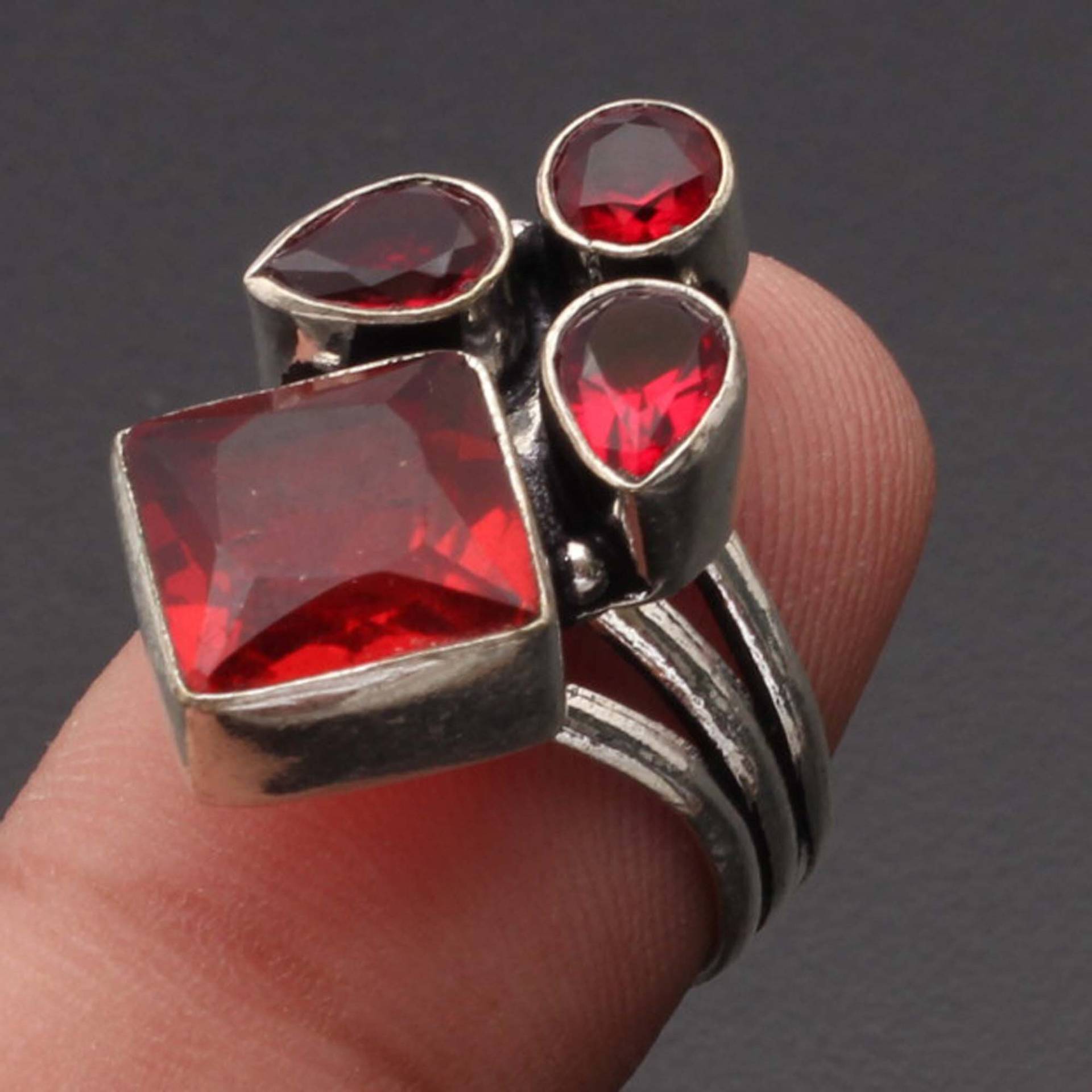 Granat Quarz Edelstein Handgemacht Ring Geschenk Für Ihn 925 Sterling Versilbert Schmuck Sie Größe 7 Xy191 von MadonnaJewellery