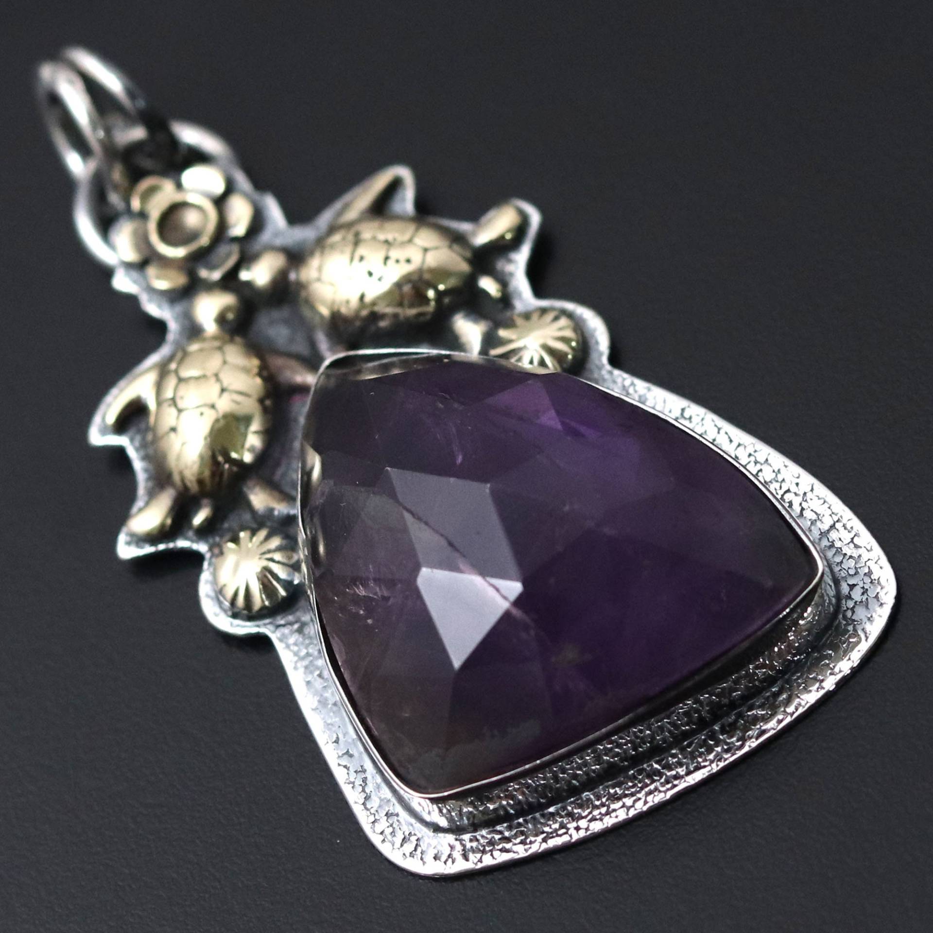 Natürlicher Amethyst Edelstein Anhänger Schildkröte Stil Geschenk Für Sie Sterling Versilbert Schmuck Ihn von MadonnaJewellery