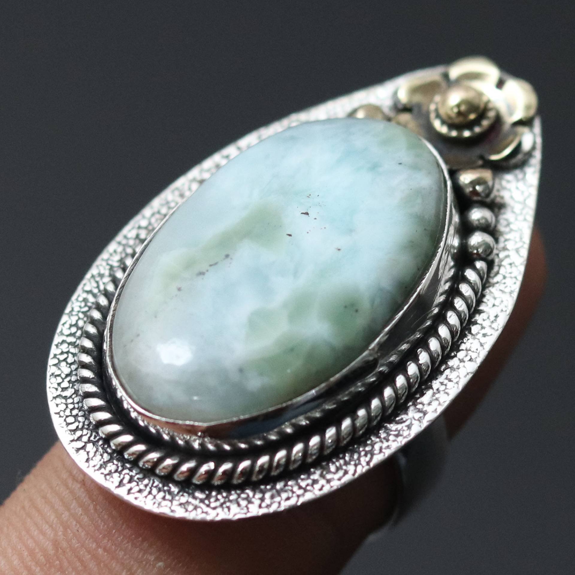 Natürlicher Larimar Edelstein Ring Schmuck Antik Blumen Stil Ring, Verstellbarer Schmuck, Sterling Versilbertes Geschenk Für Sie von MadonnaJewellery