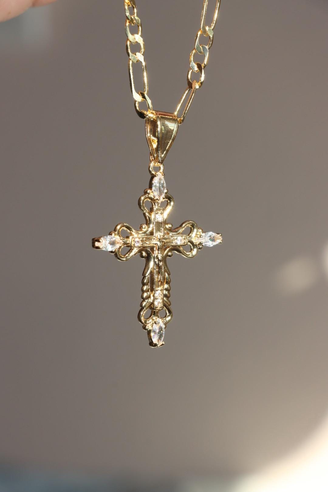 Kreuz Kette Mit Jesus Gott Für Damen Und Herren Lange Christliche Steinen Gold Kreuz Kette Mit Jesus Gott Für Damen Und Herren Lange Christliche Steinen Gold von Madonnasarts