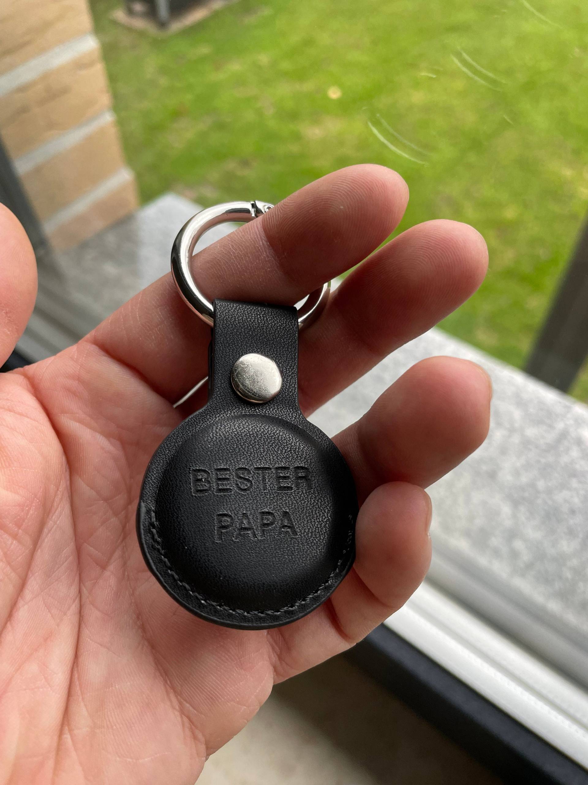 Personalisierte Leder Airtag Schlüsselanhänger, Halter, Hülle Schlüsselbund Als Geschenk von Maennerhoehle