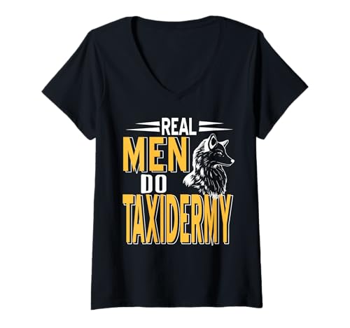 Damen Echte Männer Machen Präparation Humor Outdoor Fans T-Shirt mit V-Ausschnitt Damen Echte Männer Machen Präparation Humor Outdoor Fans T-Shirt mit V-Ausschnitt von Männliche Naturfreunde Präparationsstolz