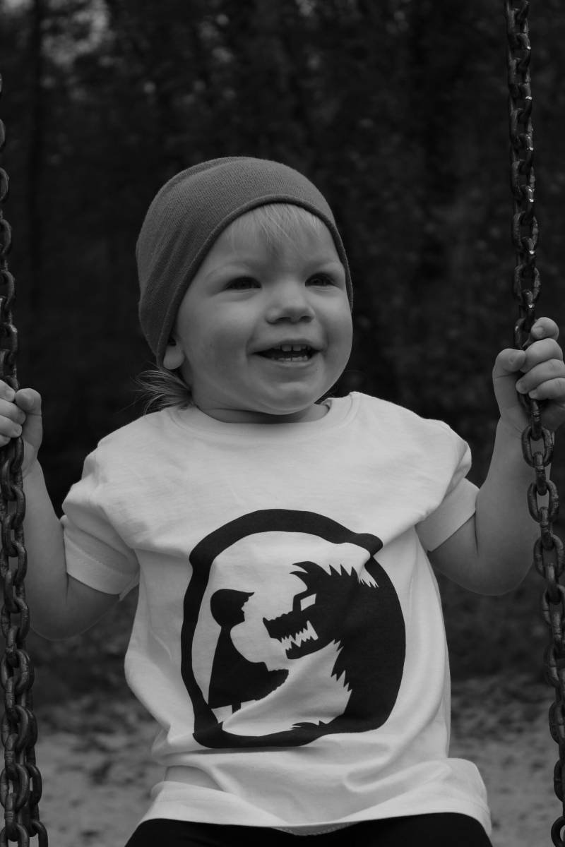 Kindershirt "Rotkäppchen' Kindershirt "Rotkäppchen' von MaerchenSchnitt