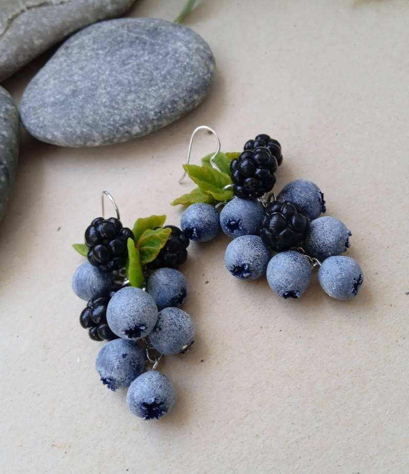 Ohrringe Schwarze Brombeere Blaubeere - Fimo Beeren Geburtstag Accessoires Muttertagsgeschenk Für Frauen Geschenk Sie von MafiozoJewelry
