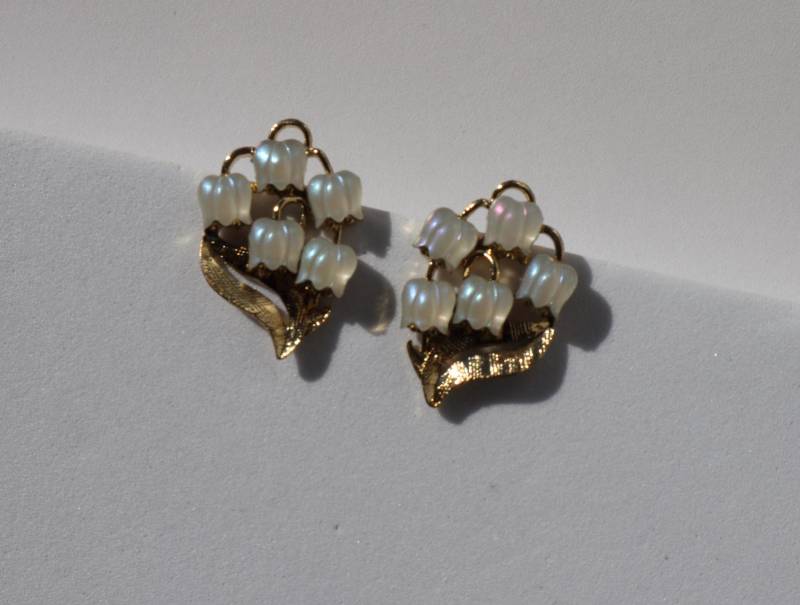 Flower Earrings Colourful Luxury Plated Gold Stud Elegant Wedding Christmas Gift Rare Find Baroque Style Vintage von Mafukoo