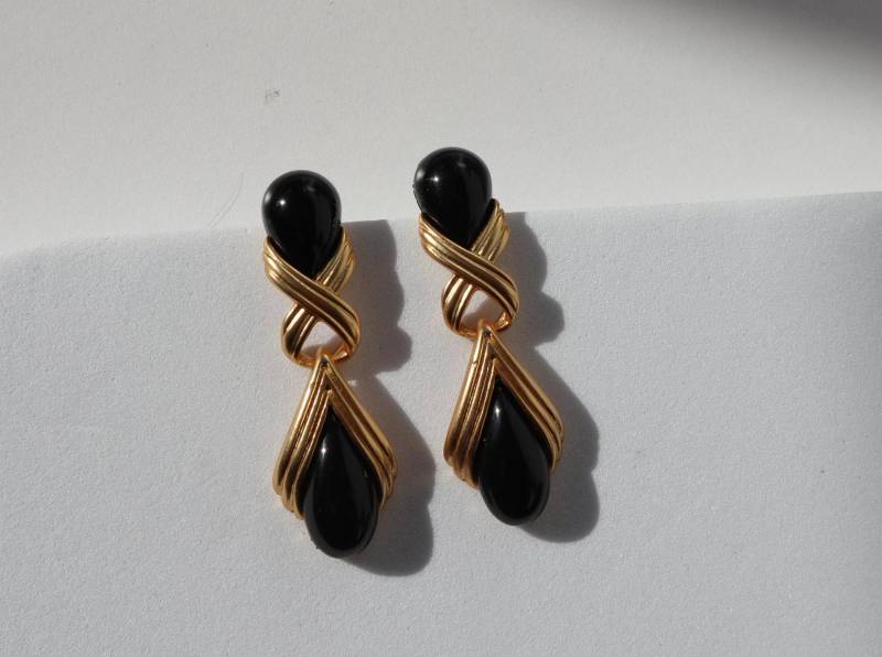 Retro Palace Earrings Colourful Luxury Plated Black Gold Hanging Elegant Wedding Christmas Gift Rare Find Baroque Style Vintage von Mafukoo