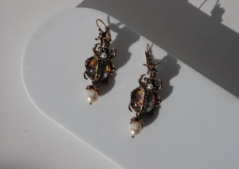 Retro Palace Earrings Pearl Stud Elegant Wedding Christmas Gift Rare Find Baroque Style Vintage Luxury Retro Palace Earrings Pearl Stud Elegant Wedding Christmas Gift Rare Find Baroque Style Vintage Luxury von Mafukoo