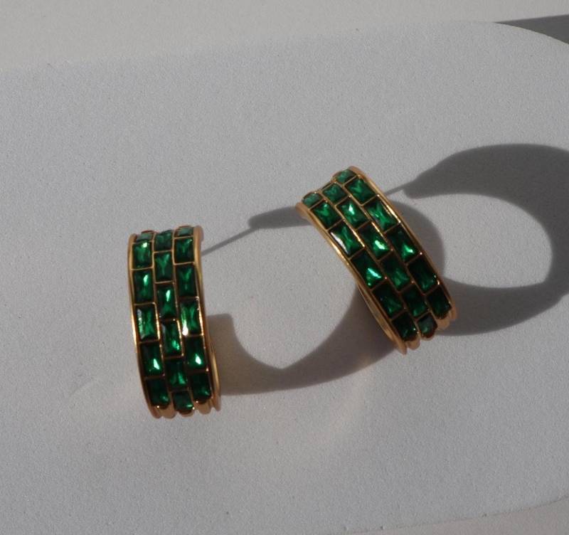 Retro Palace Green Shiny Earrings Gold Stud Elegant Wedding Christmas Gift Rare Find Baroque Style Vintage Luxury Retro Palace Green Shiny Earrings Gold Stud Elegant Wedding Christmas Gift Rare Find Baroque Style Vintage Luxury von Mafukoo