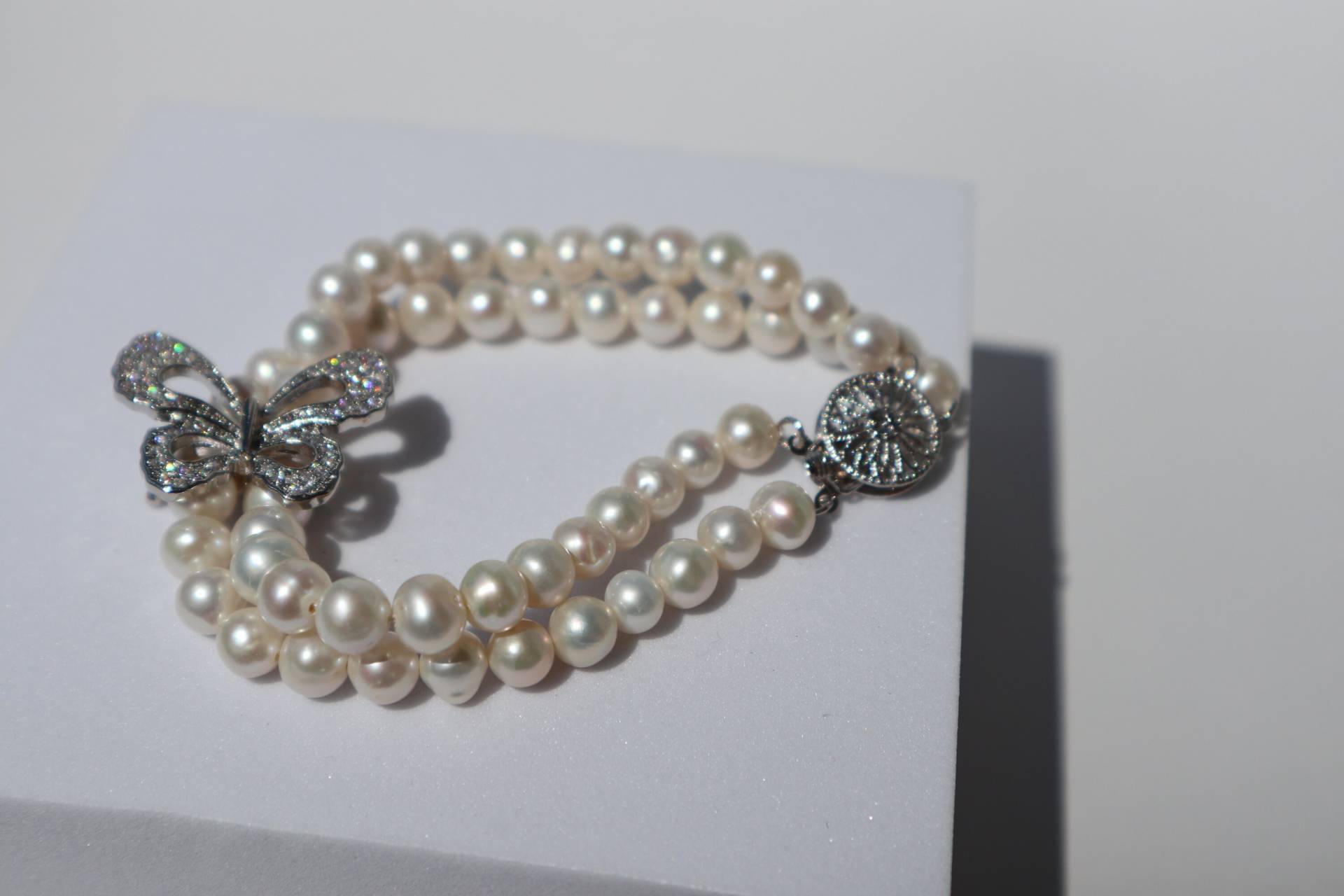 Wedding Round Natural Freshwater Double Pearl Bracelet Women, White Fashion Cute Anniversary Gift Wedding Round Natural Freshwater Double Pearl Bracelet Women, White Fashion Cute Anniversary Gift von Mafukoo