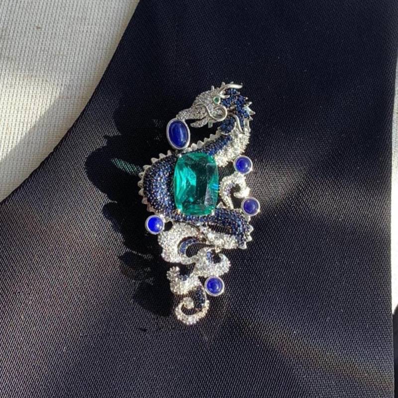 Elegante Drachen Brosche Silber & Grün Unisex Schmuck Geschenk von MafukooBrosche