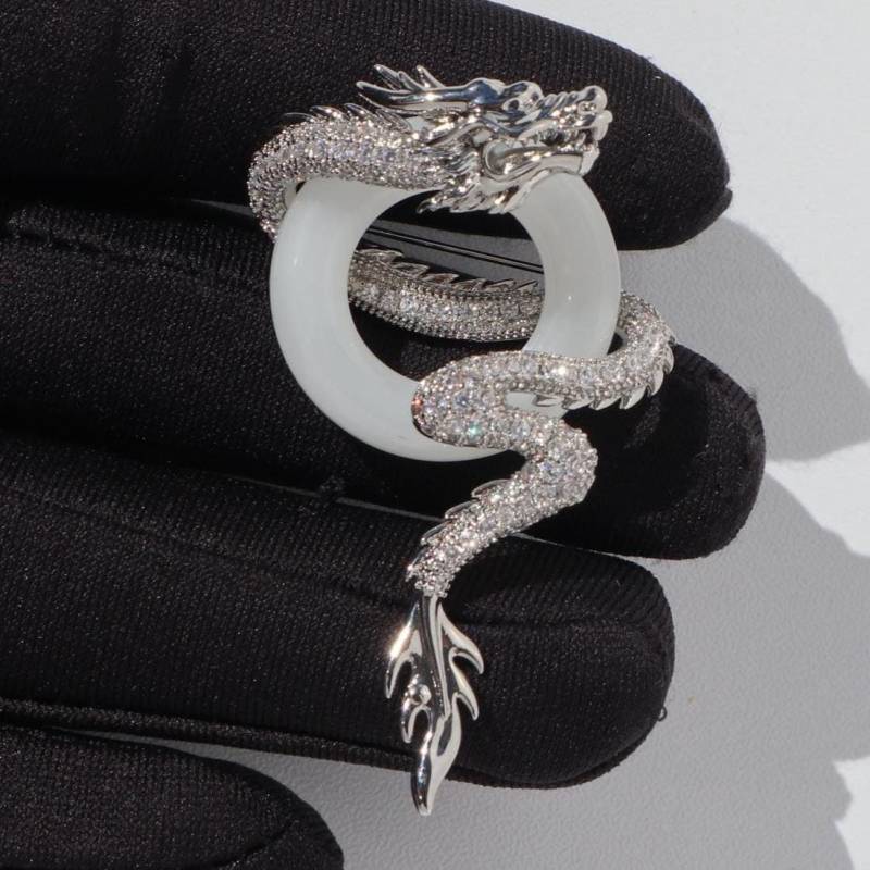 Elegante Drogen Brosche in Silber Weiß Weihnachtsgeschenk von MafukooBrosche