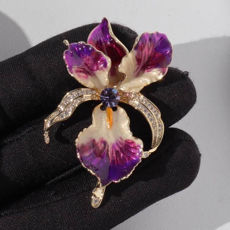 Elegante Lila Farbe Blumen Lilie Brosche Weihnachtsgeschenk Pin von MafukooBrosche