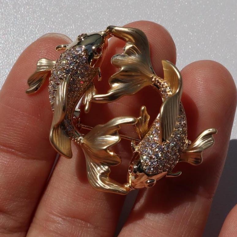 Gold Fisch Brosche Legierung Pin Schmuck Geschenk von MafukooBrosche