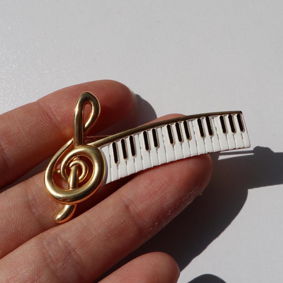 Gold Note Brosche Klavier Tastatur Legierung Pin Gold Note Brosche Klavier Tastatur Legierung Pin von MafukooBrosche