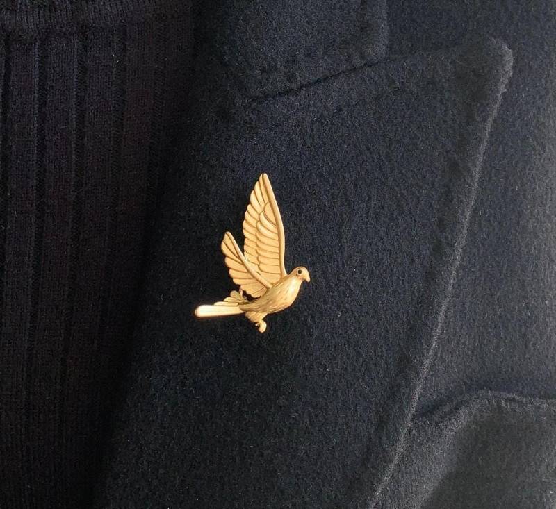 Goldtauben-Brosche Eleganter Hochzeitsschmuck Goldtauben-Brosche Eleganter Hochzeitsschmuck von MafukooBrosche