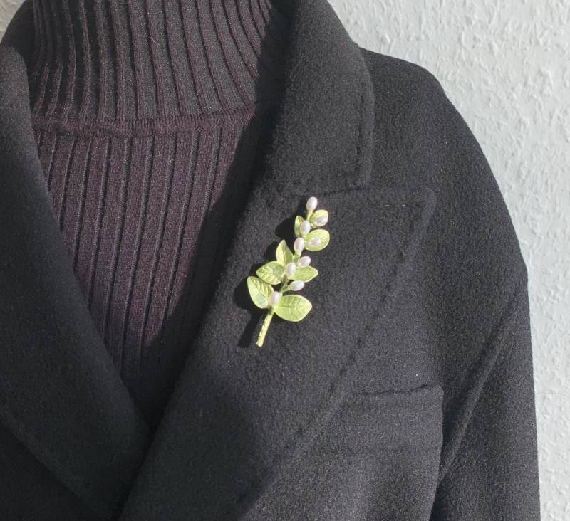 Grüne Zweig-Brosche Legierung Natur-Inspirierte Party-Pin von MafukooBrosche