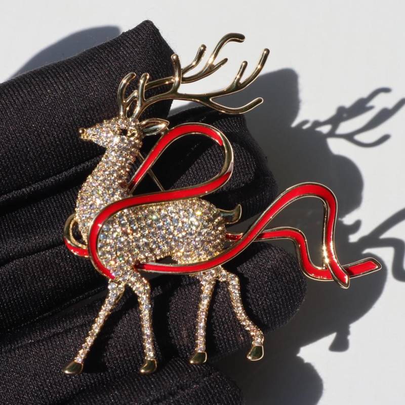 Hirsch Brosche Gold Rot Farbe Weihnachtsgeschenk von MafukooBrosche
