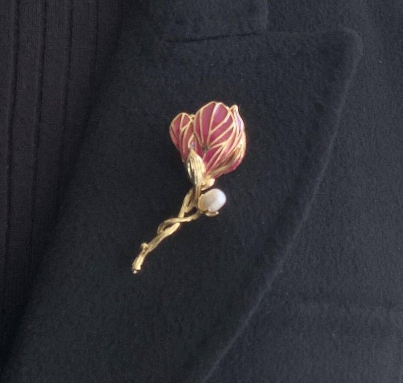 Rote Tulpe Brosche Legierung Blume Anstecknadel Mit Perlen Akzent Rote Tulpe Brosche Legierung Blume Anstecknadel Mit Perlen Akzent von MafukooBrosche