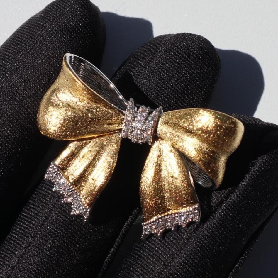 Schmetterling Goldfarbe Brosche Weihnachten Geschenk Anstecknadel von MafukooBrosche