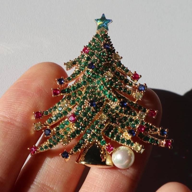Tannenbaum Brosche Grün Farbe Pin Elegantes Weihnachtsgeschenk von MafukooBrosche