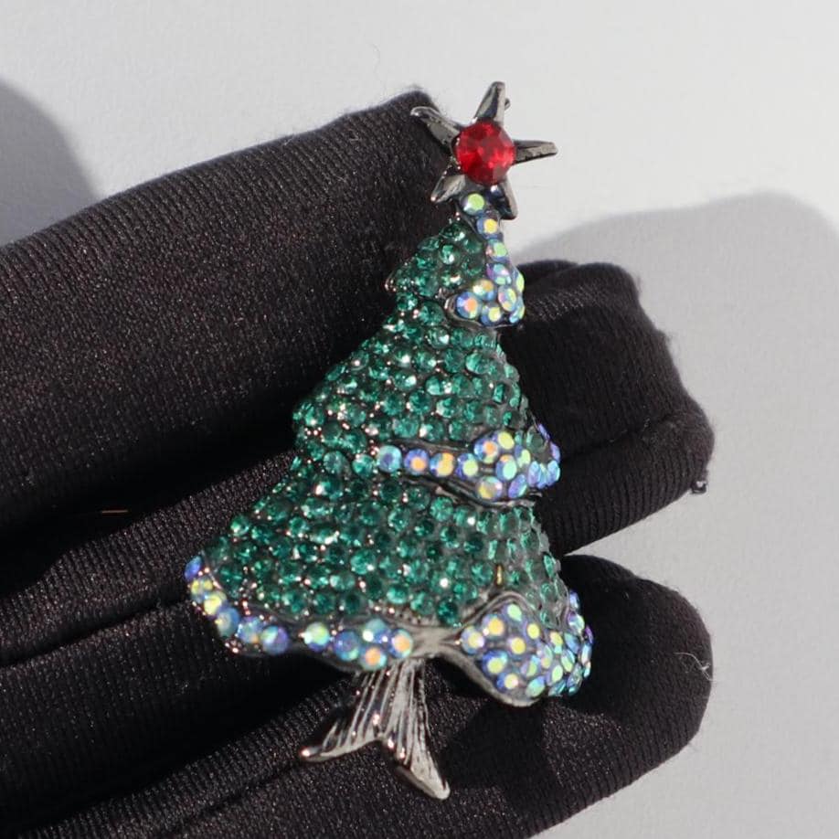 Tannenbaum Brosche Grün Farbe Weihnachten Geschenk Anstecknadel von MafukooBrosche