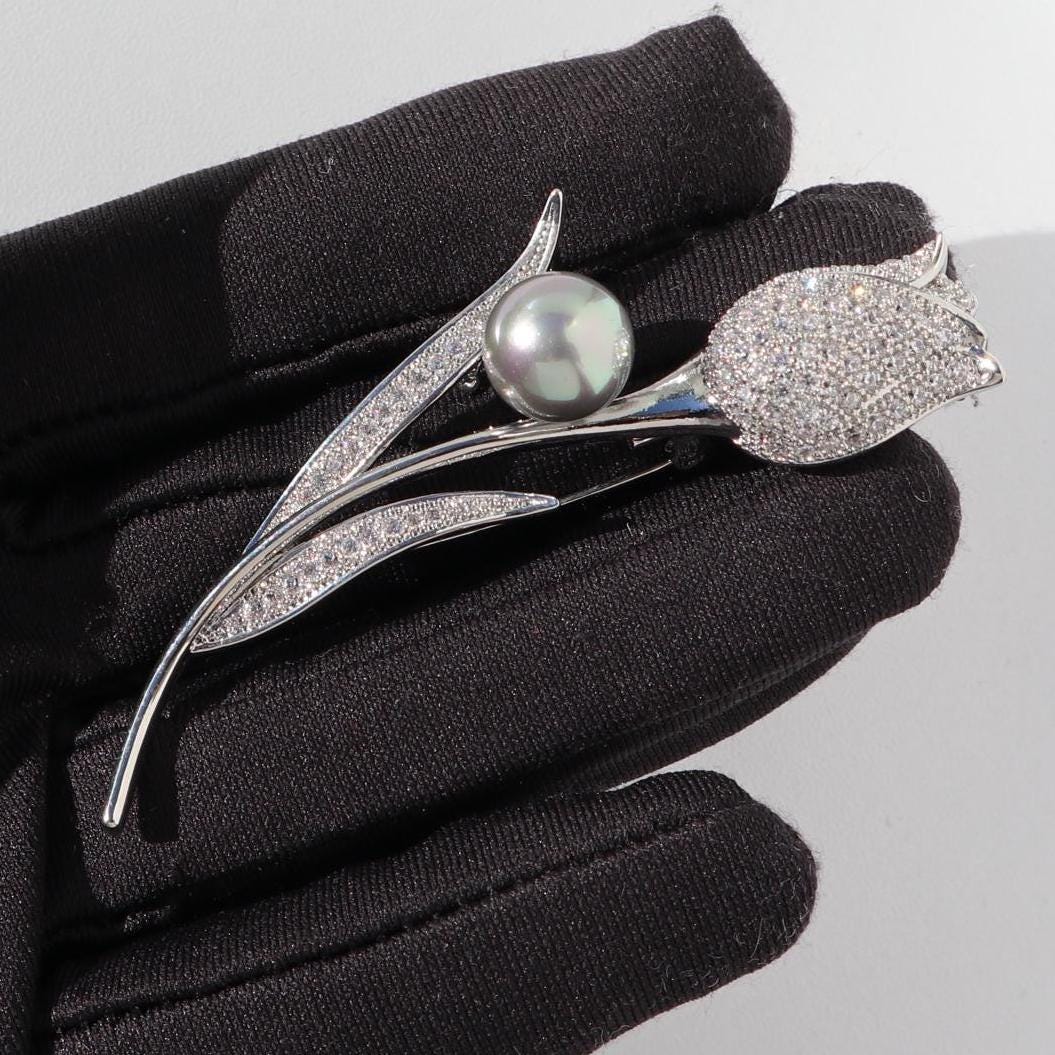 Tulpen Brosche Splitterfarbe Unisex Pins Hochzeit Weihnachtsgeschenk von MafukooBrosche