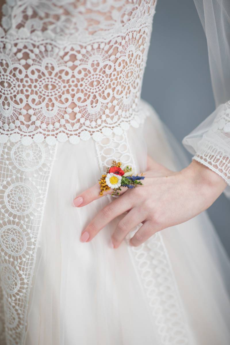 Wiesenblumen Ring Mohnblume Verstellbarer Hochzeitsschmuck von MagaelaAccessories