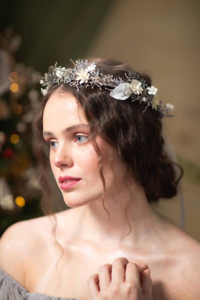 Glam Winter Kopfschmuck Haarkranz Hochzeit Accessoires Silvesterparty Ball Saison Xmas Party von MagaelaAccessories