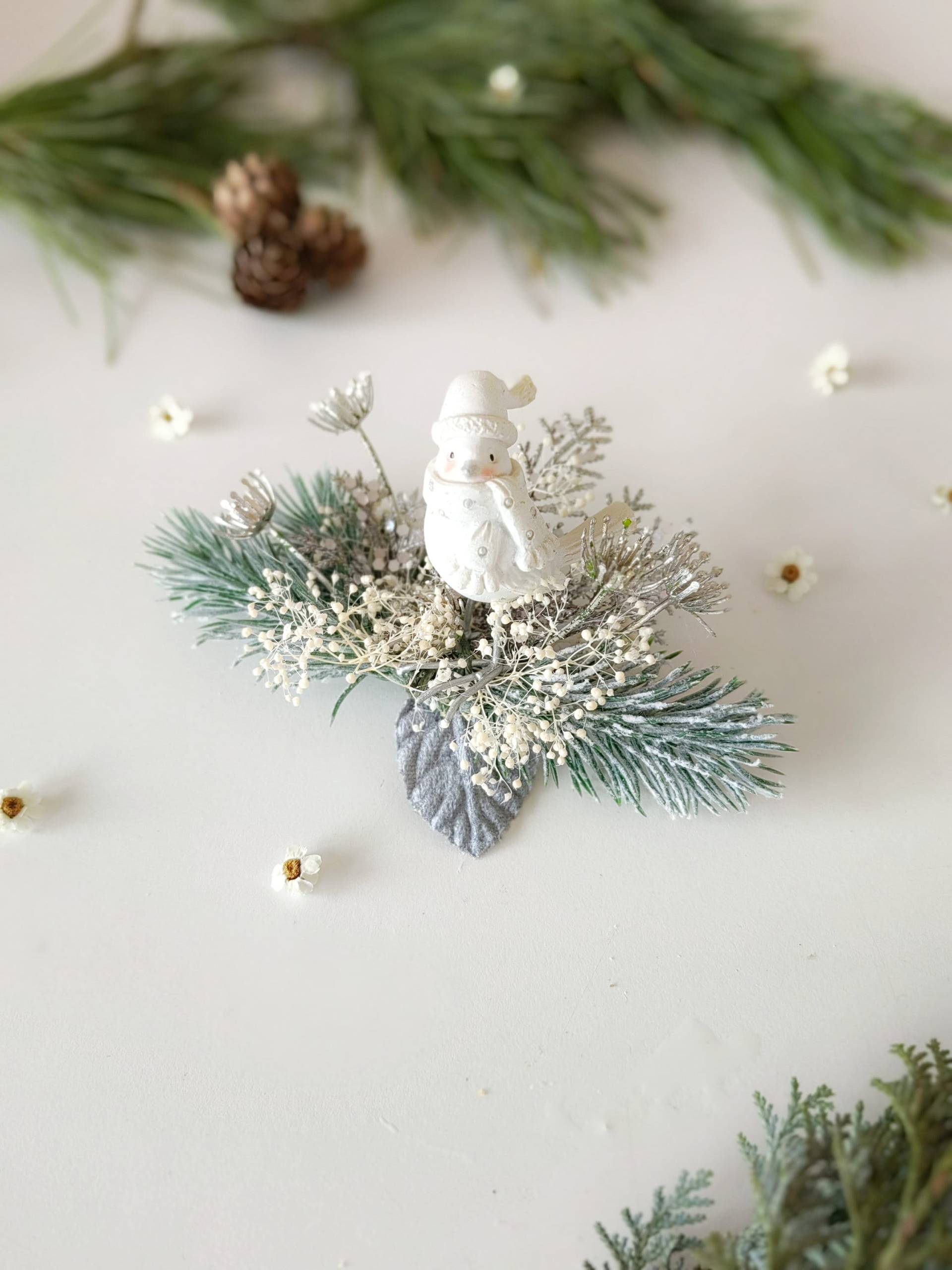 Weihnachtsbrosche Winterbrosche Vogel Brosche Christbaumschmuck Clip Winterdesign Frozen Fairytale Vintage Weihnachten von MagaelaAccessories