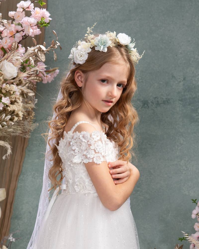 Weiß Blumenkrone Mit Schleier Boho Braut Kopfkranz von MagaelaAccessories