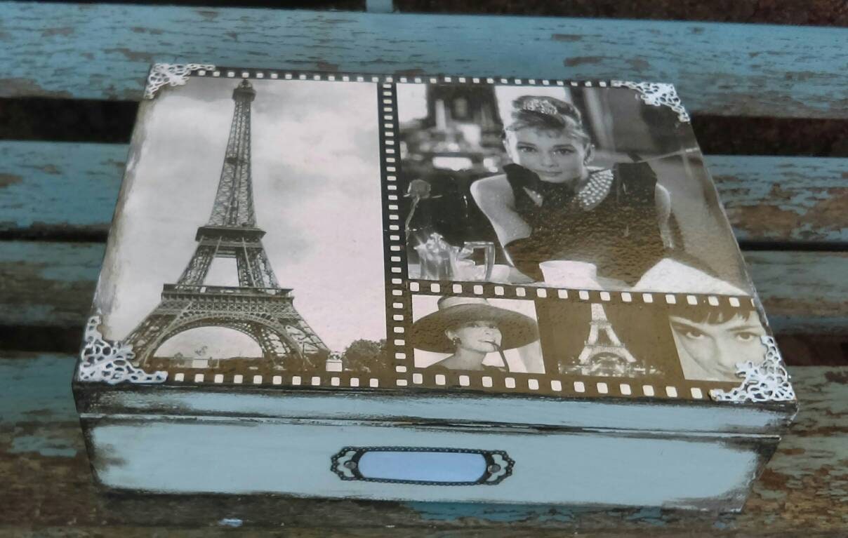 Audrey-Hepburn-Schmuck-Box, Aufbewahrungsbox, Schmuckkästchen, Teebeutel Box, Nagellacke, Andenken-Box, Maßgeschneiderte Kasten, Erinnerung Cristal Audrey-Hepburn-Schmuck-Box, Aufbewahrungsbox, Schmuckkästchen, Teebeutel Box, Nagellacke, Andenken-Box, Maßgeschneiderte Kasten, Erinnerung Cristal von MagdalenaMagic