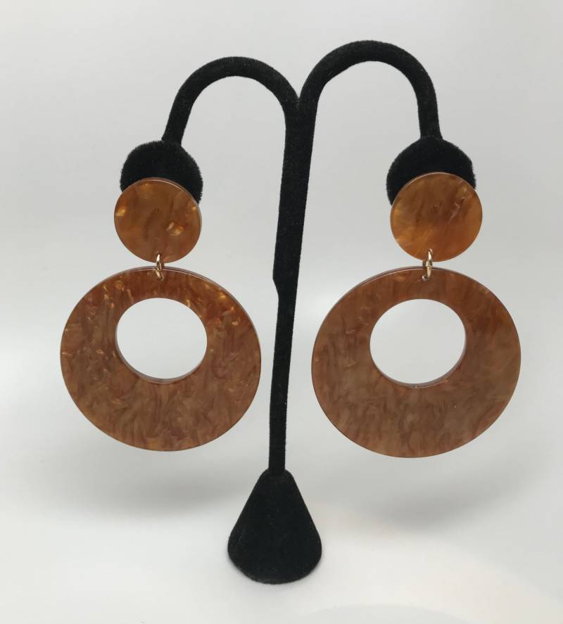 Wunderschöne Große Acryl Ohrhänger von MaggieKarajianDesign