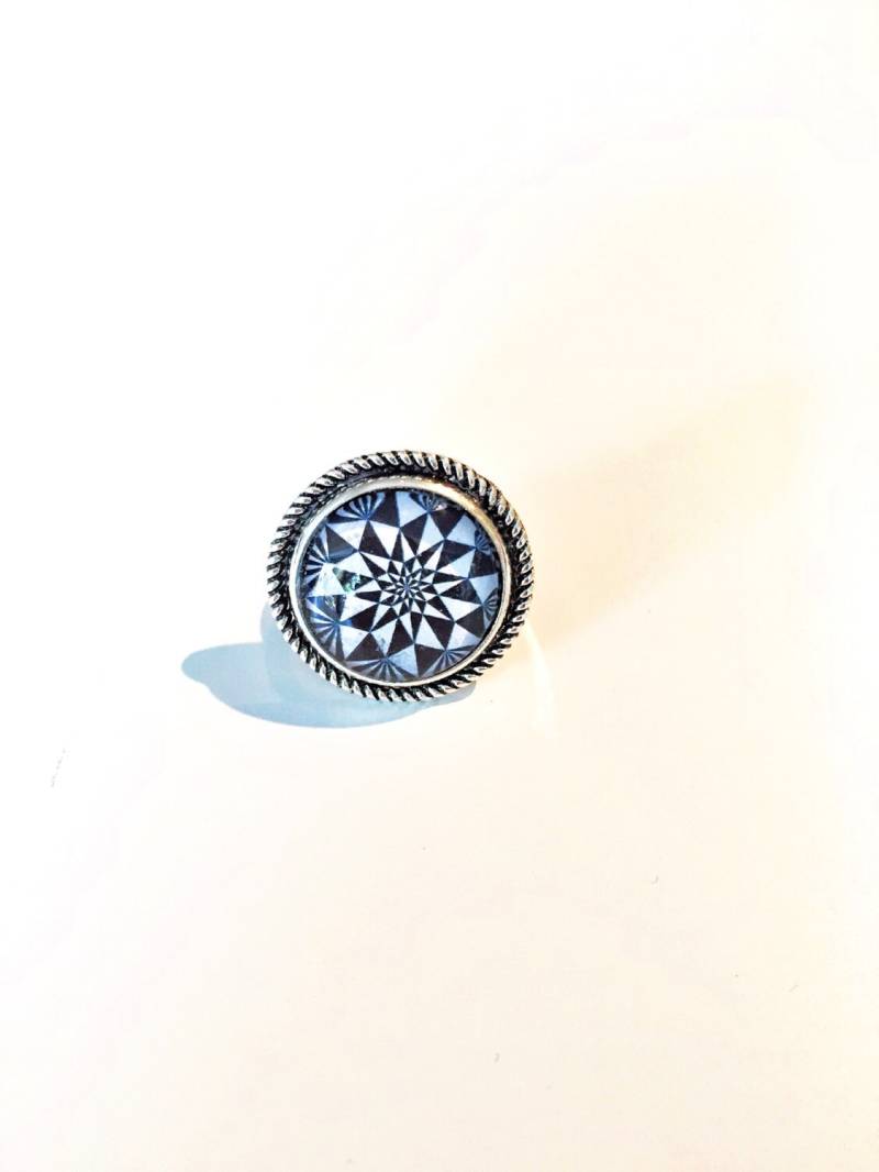Black & White Mandala Antik Silber Ring von MaggieMayed