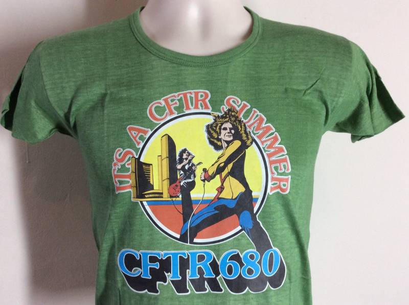 Vtg 70S Cftr 680 Toronto Radio Led Zeppelin T-Shirt Green Xs Robert Plant Jimmy Page Canada Station Vtg 70S Cftr 680 Toronto Radio Led Zeppelin T-Shirt Green Xs Robert Plant Jimmy Page Canada Station von MagicFlyVintage