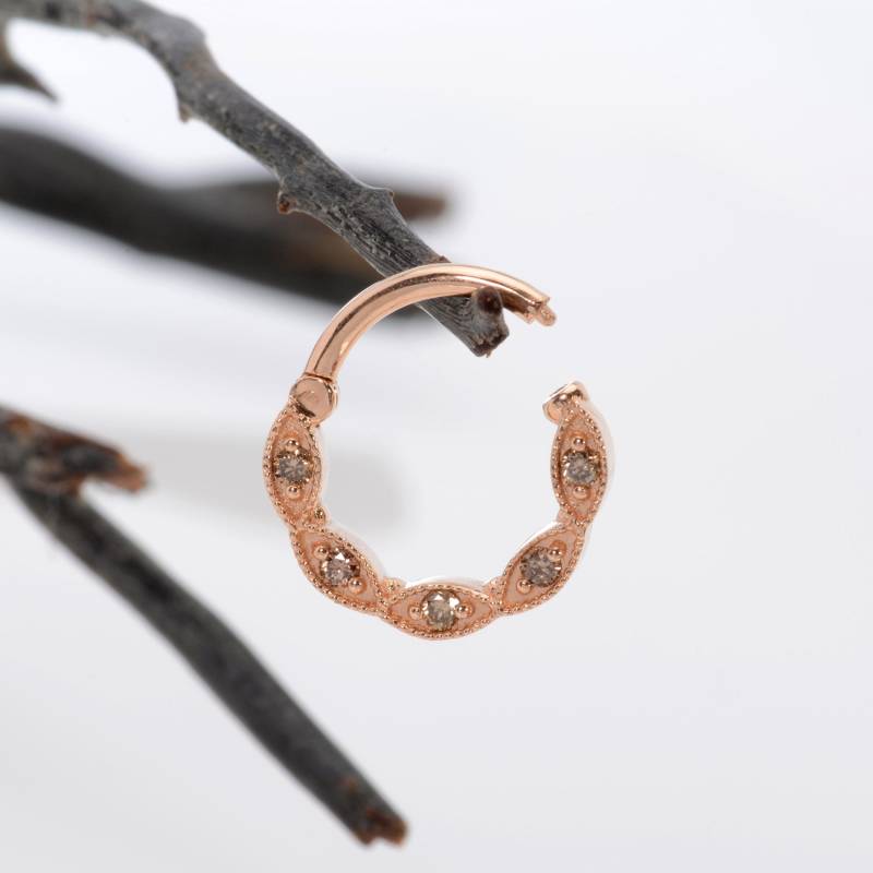 Cognac Diamanten Daith Ohrring 14K Solid Gold Helix Schmuck Nase Hoop von MagicHammer
