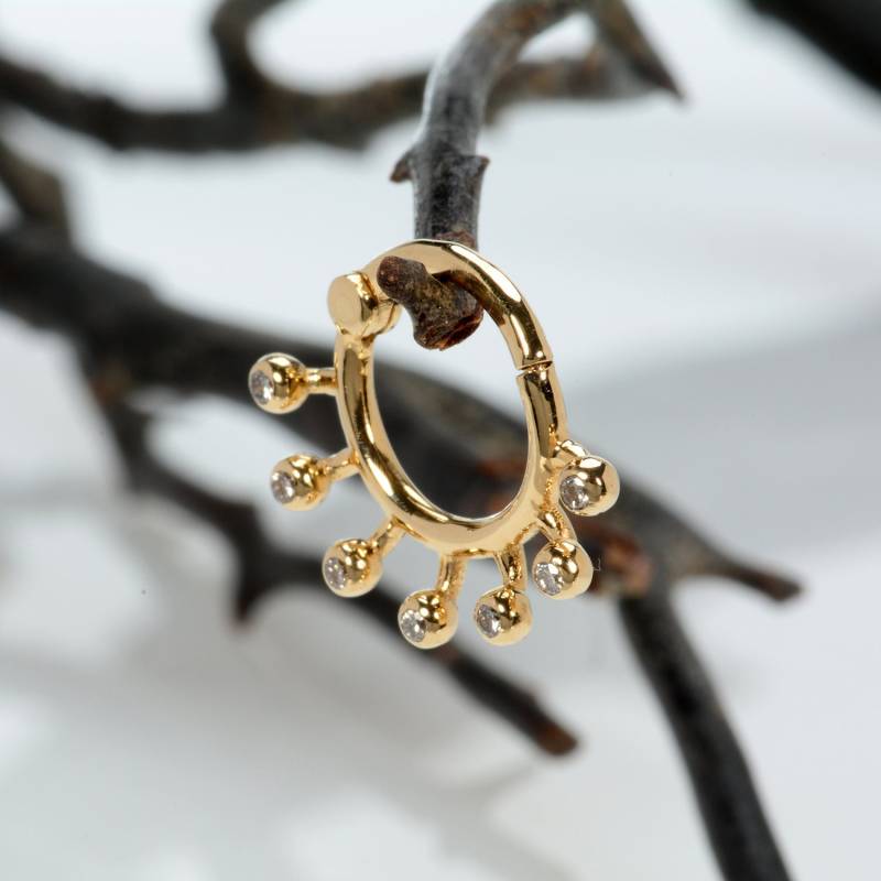 Ear Cuff Septum Clicker 14K Solid Gold Knorpel Ohrring Weiße Diamanten Daith Hoop von MagicHammer