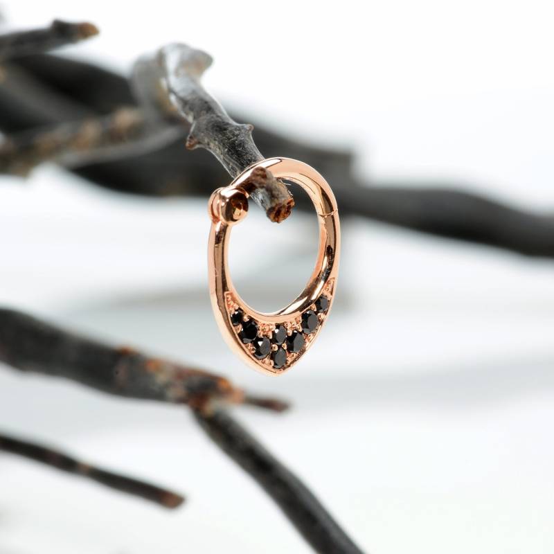 Helix Ohrring Black Diamonds 14K Gold Daith Hoop Knorpel Piercing Schmuck von MagicHammer