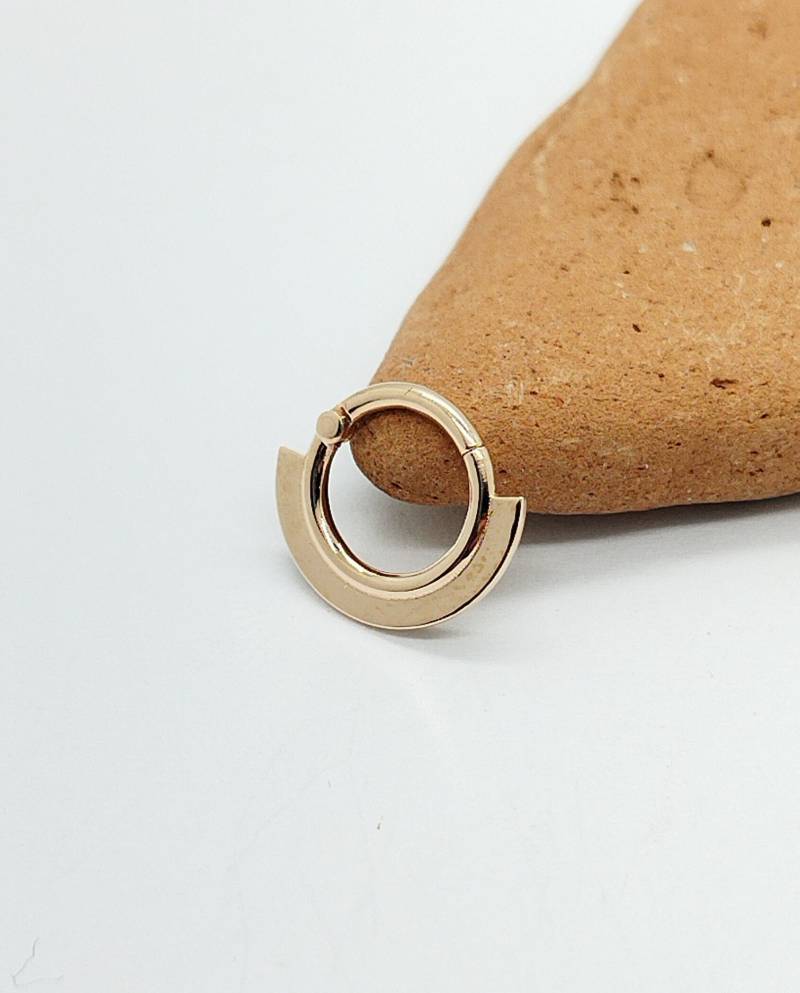 Knorpel Ohrring 14K Gelb Solid Gold Daith Piercing Benutzerdefinierte Schmuck Nase Hoop Lobe von MagicHammer