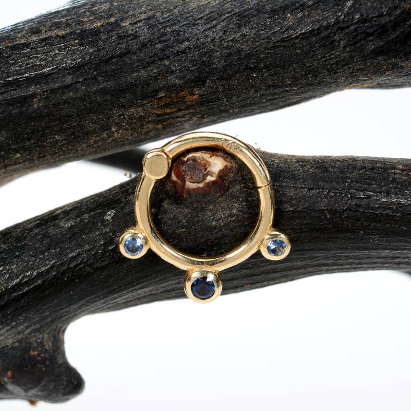 Nasenring Schmuck 14K Solid Gold Saphire Steine Daith Hoop Ohrring von MagicHammer