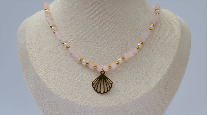 Rose Quartz Necklace With Seashell Pendant | Boho Summer Jewelry Handmade Beach Rose Quartz Necklace With Seashell Pendant | Boho Summer Jewelry Handmade Beach von MagicJewelsJulie