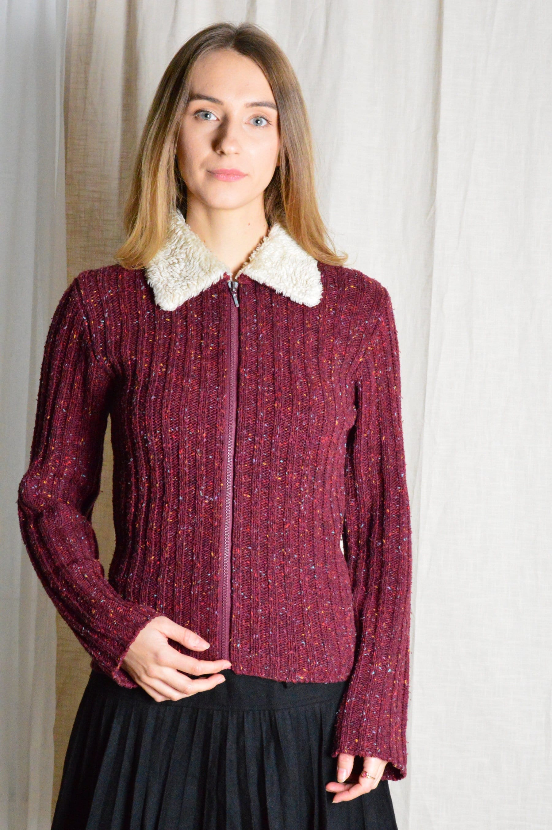 Y2K Burgundy Rot Gesprenkelte Wollmischung Gerippte Stricken Kunstpelz Kragen Grunge Cardigan Jacke Größe M Medium Y2K Burgundy Rot Gesprenkelte Wollmischung Gerippte Stricken Kunstpelz Kragen Grunge Cardigan Jacke Größe M Medium von MagicKale