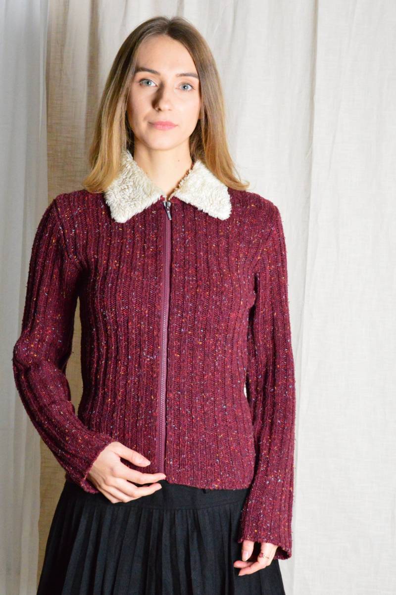 Y2K Burgundy Rot Gesprenkelte Wollmischung Gerippte Stricken Kunstpelz Kragen Grunge Cardigan Jacke Größe M Medium von MagicKale