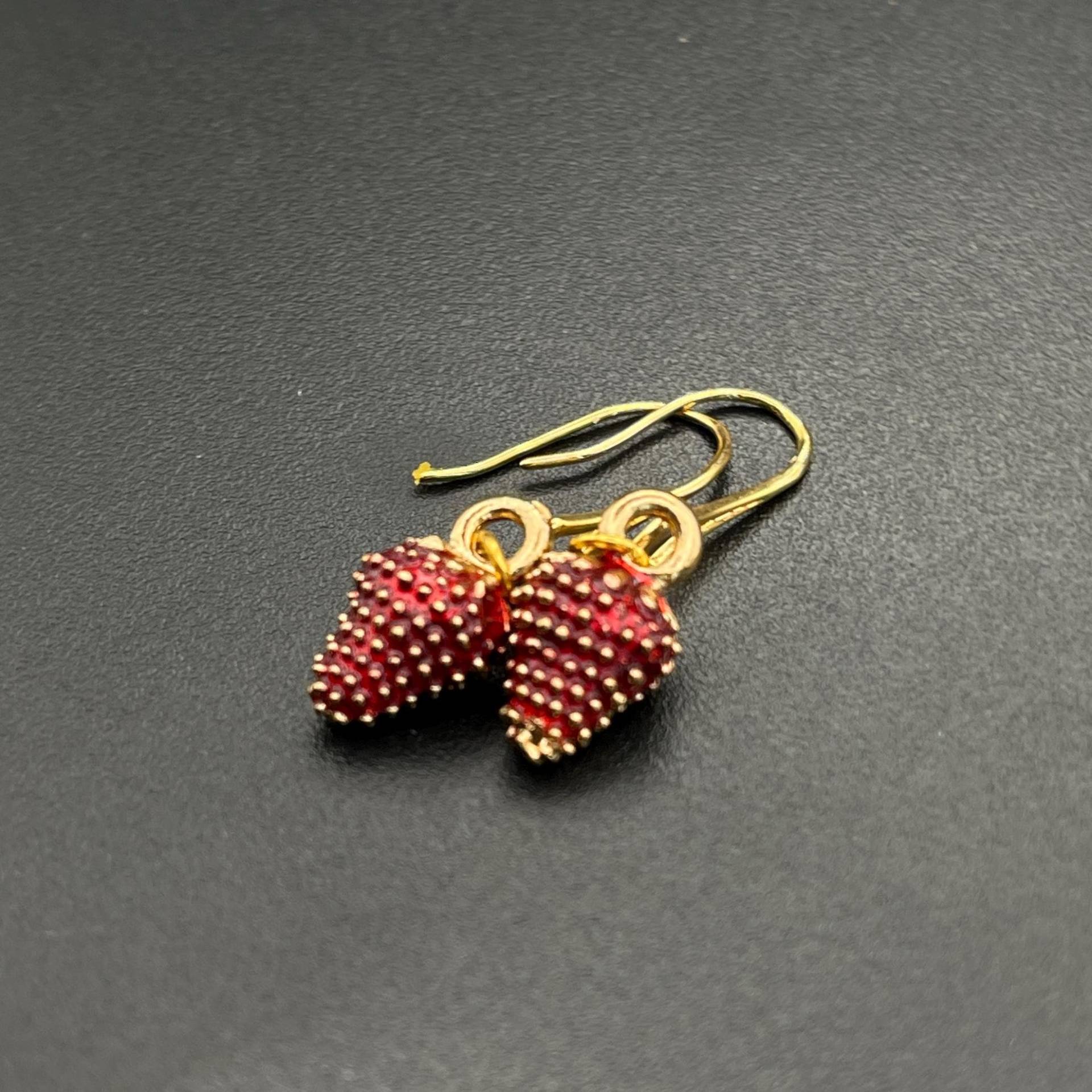 Rote Erdbeere Handgemachte Gold Ohrringe, Frucht Beeren Schmuck, Weihnachtsgeschenk Für Mädchen Rote Erdbeere Handgemachte Gold Ohrringe, Frucht Beeren Schmuck, Weihnachtsgeschenk Für Mädchen von MagicLampworkjewelry
