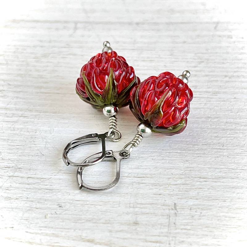 Rote Himbeere Lampwork Glas Ohrringe, Murano Handgemachte Beeren Frucht Schmuck, Geschenk Für Mädchen von MagicLampworkjewelry