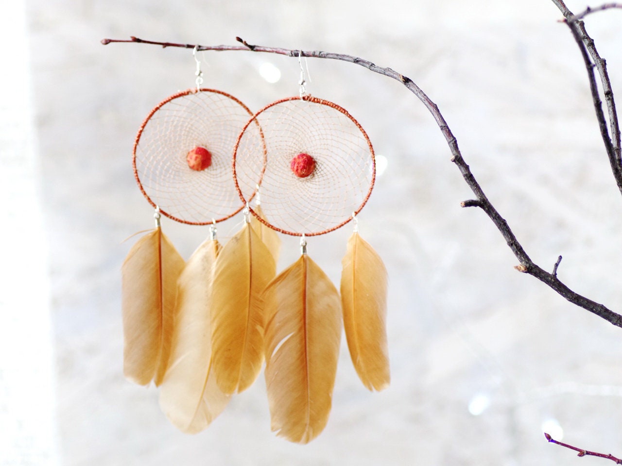 Traumfänger Ohrringe Mit Korallen, Schamane Ohrringe, Feine Aussage Schmuck, Geschenk, Rot Hippie-Look, Hahn Traumfänger Ohrringe Mit Korallen, Schamane Ohrringe, Feine Aussage Schmuck, Geschenk, Rot Hippie-Look, Hahn von MagicSolarWind