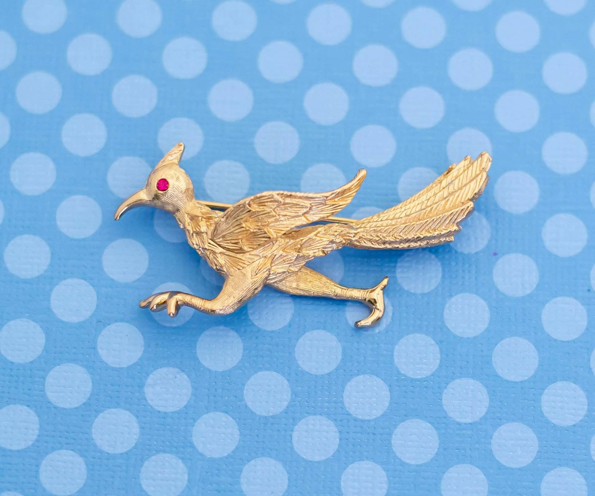 Vintage Mid Century Fliegender Vogel Gold Ton Brosche - M6 von MagicalByMagical