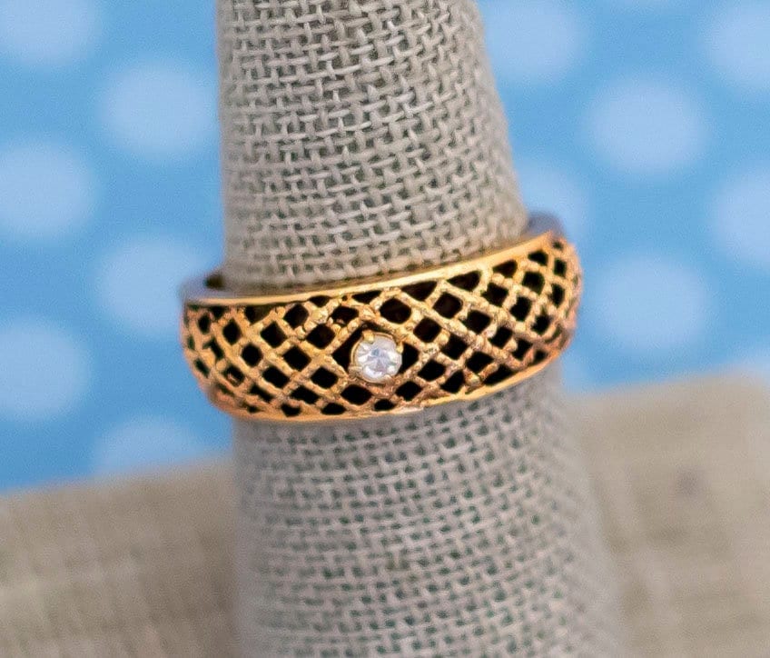 Vintage Mid Century Gold Ton Strass Ring Von Avon Größe 7 - M11 von MagicalByMagical