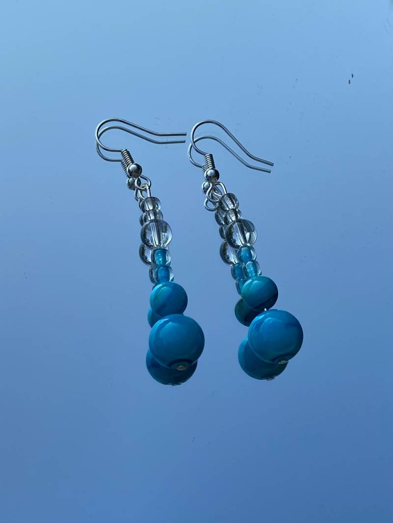 Blaue Und Klare Ohrringe von MagicalDivinityJewlz